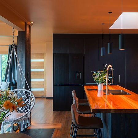 Tosswill Road - Bay Vista Apartment เนลสัน ภายนอก รูปภาพ